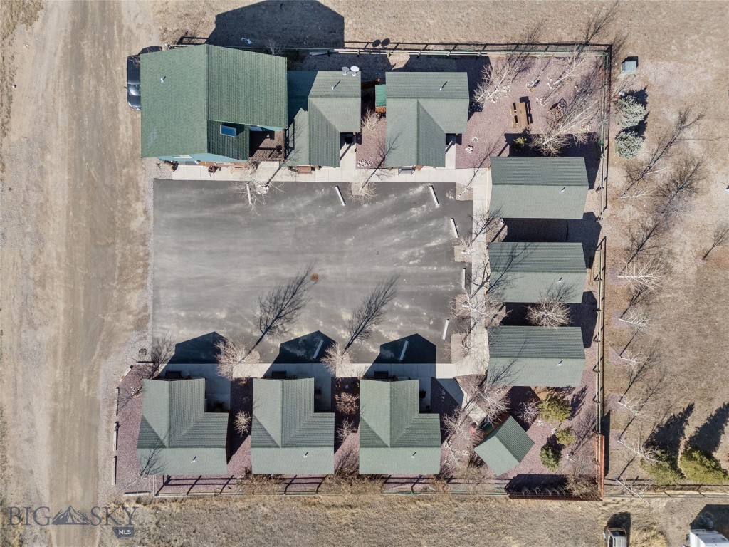 701 Bauer Lane 2