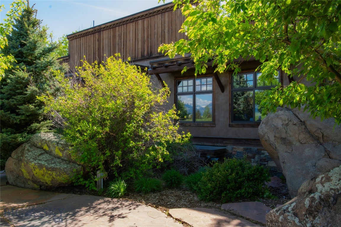 2 Hot Springs Loop Road