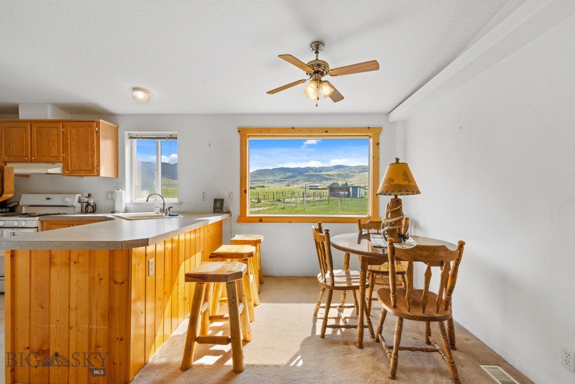 16 Hayfield Loop Trail