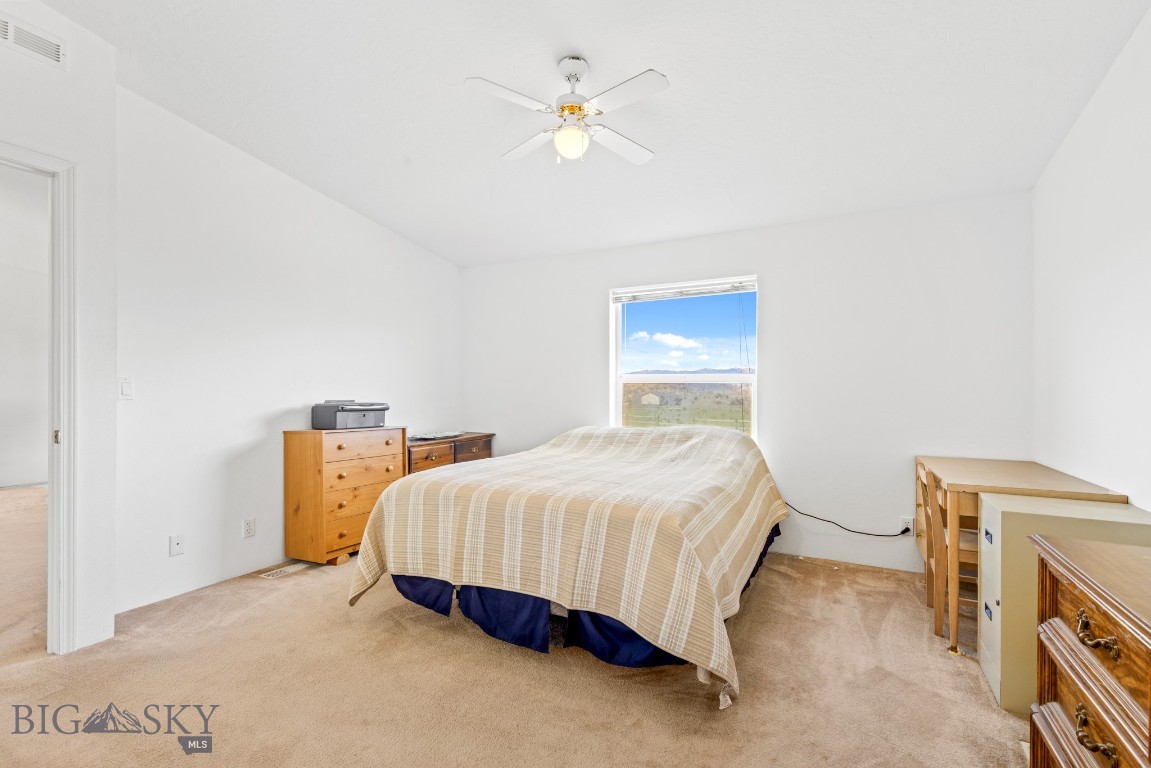 16 Hayfield Loop Trail