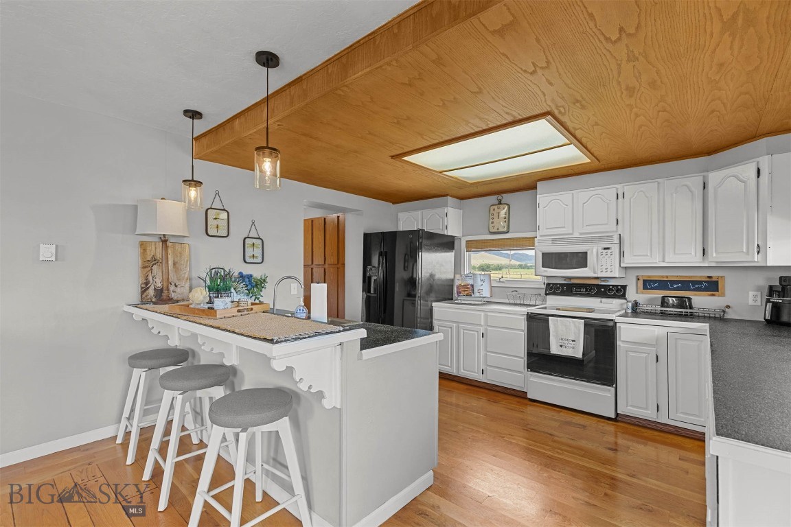 183 N Meadow Creek
