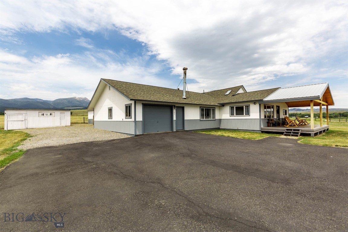 183 N Meadow Creek