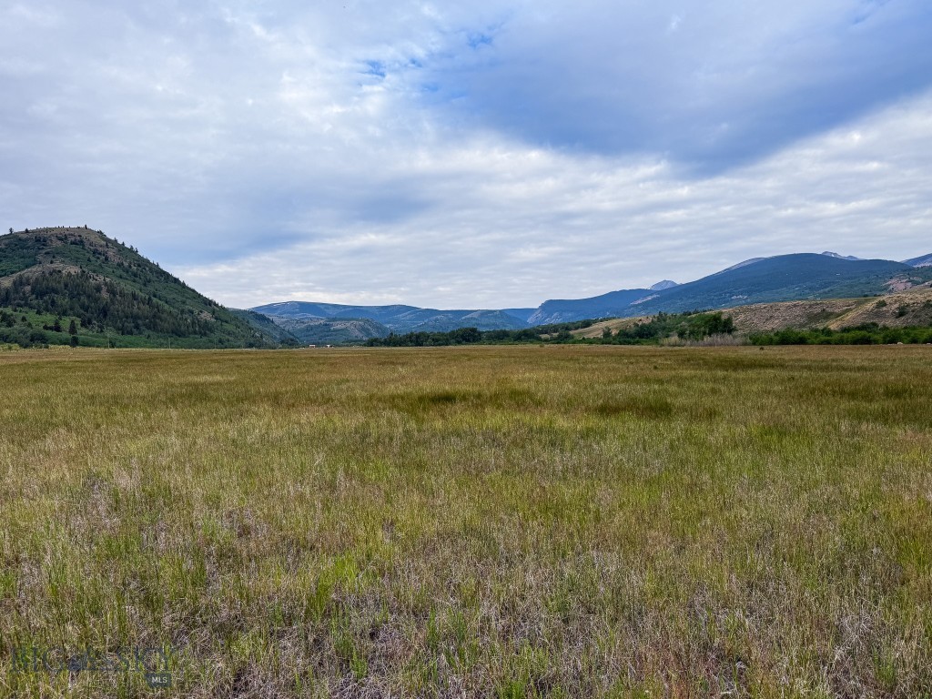 NHN Lot 44 Mill Creek Highway