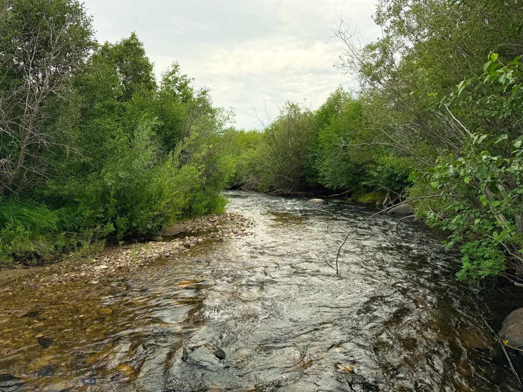 NHN Lot 44 Mill Creek Highway