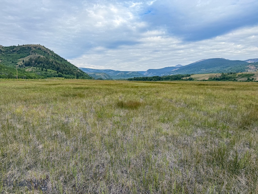 NHN Lot 44 Mill Creek Highway