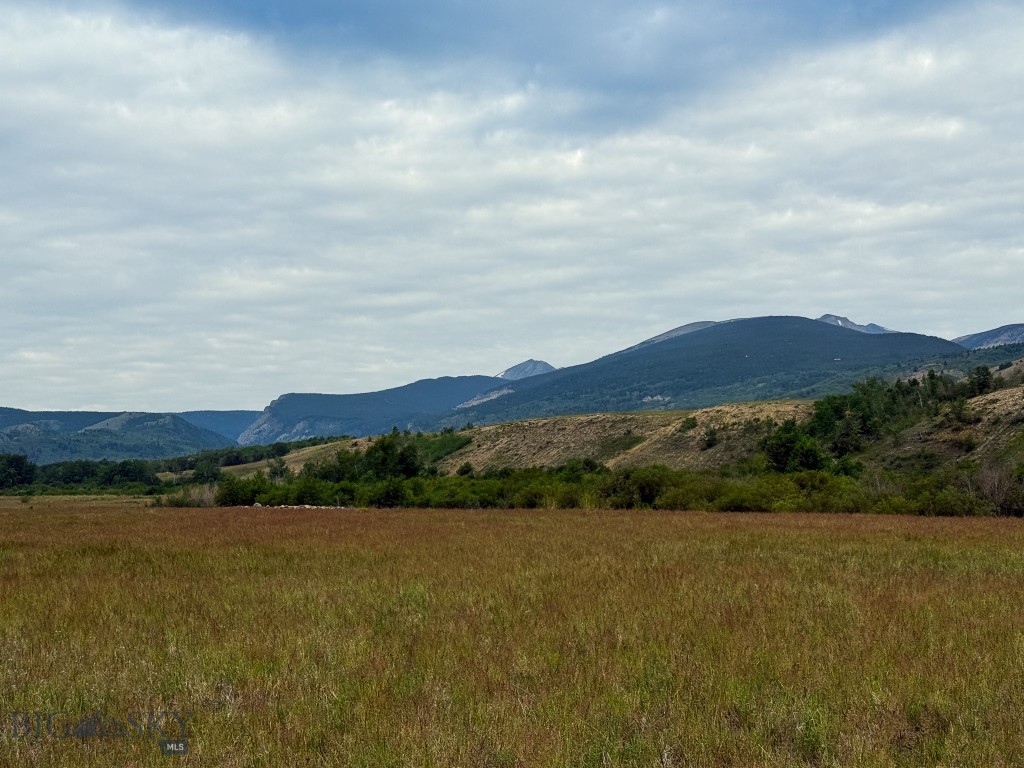 NHN Lot 44 Mill Creek Highway