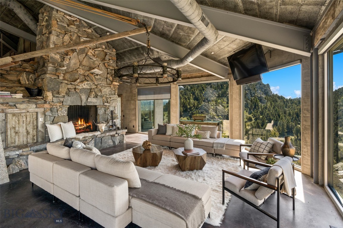 405 Swayback Road