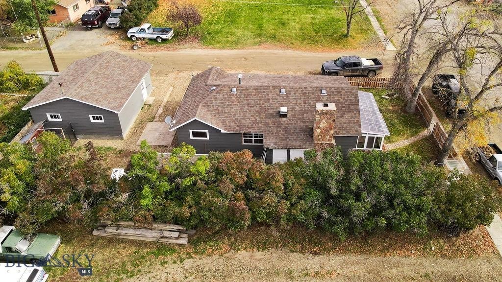 210 W Hamilton