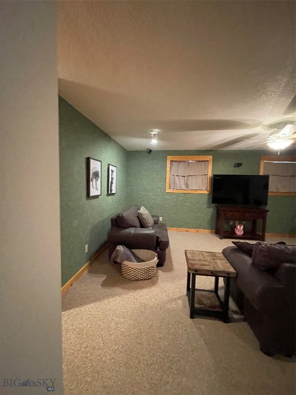 13 Coachman Lane