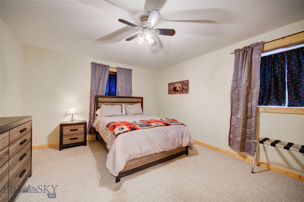 13 Coachman Lane