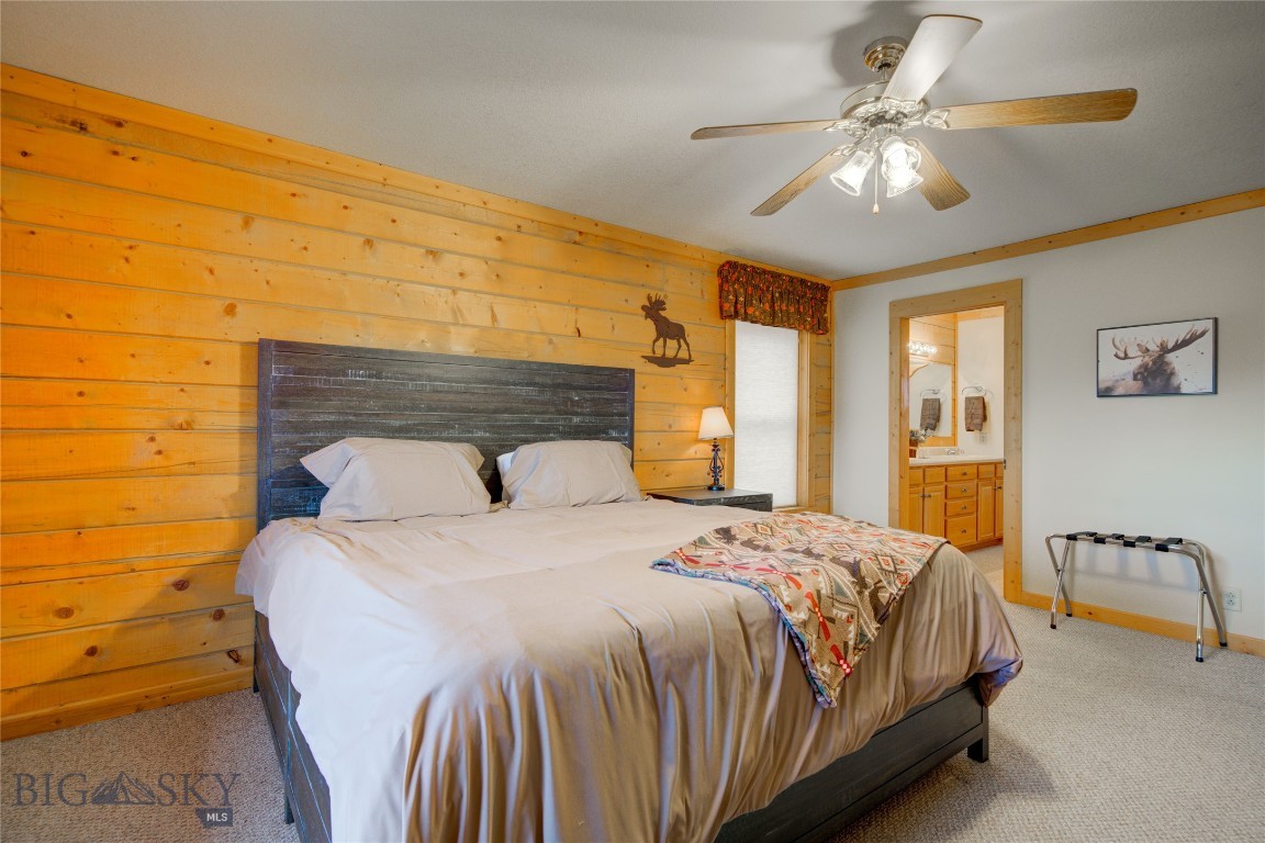13 Coachman Lane