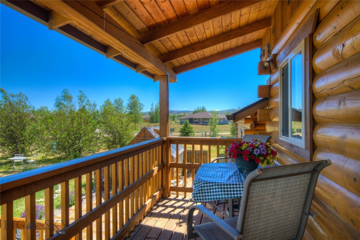 13 Coachman Lane