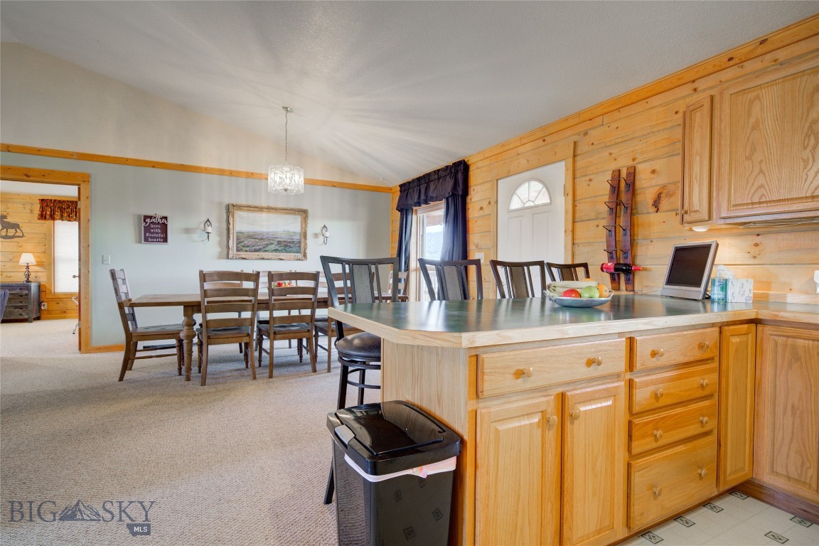 13 Coachman Lane