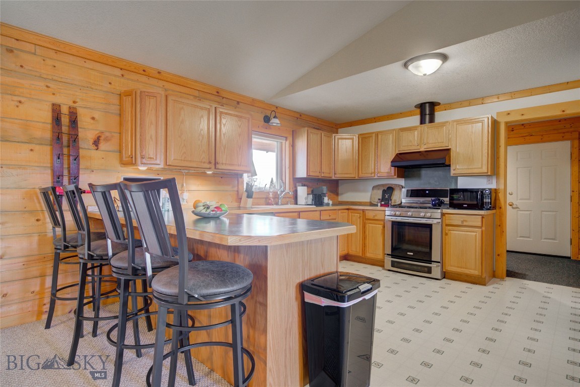 13 Coachman Lane