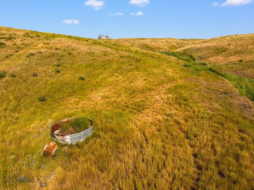 120 Horseshoe Loop