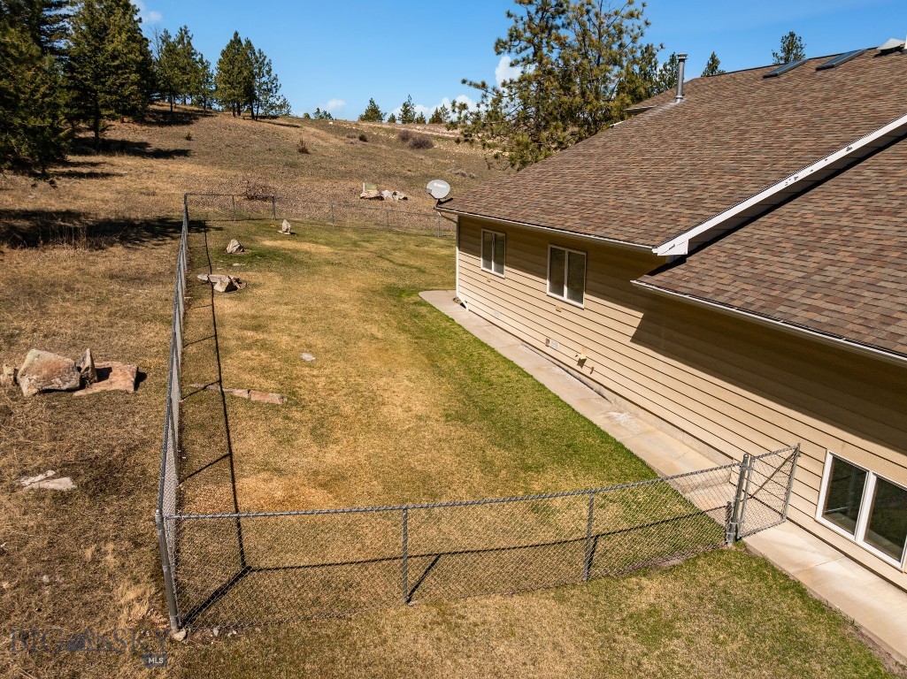 1059 State Highway 282