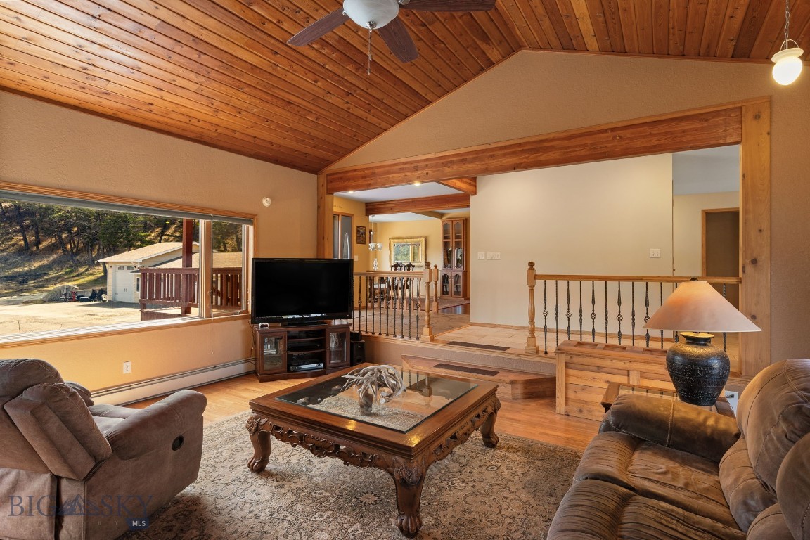 1059 State Highway 282