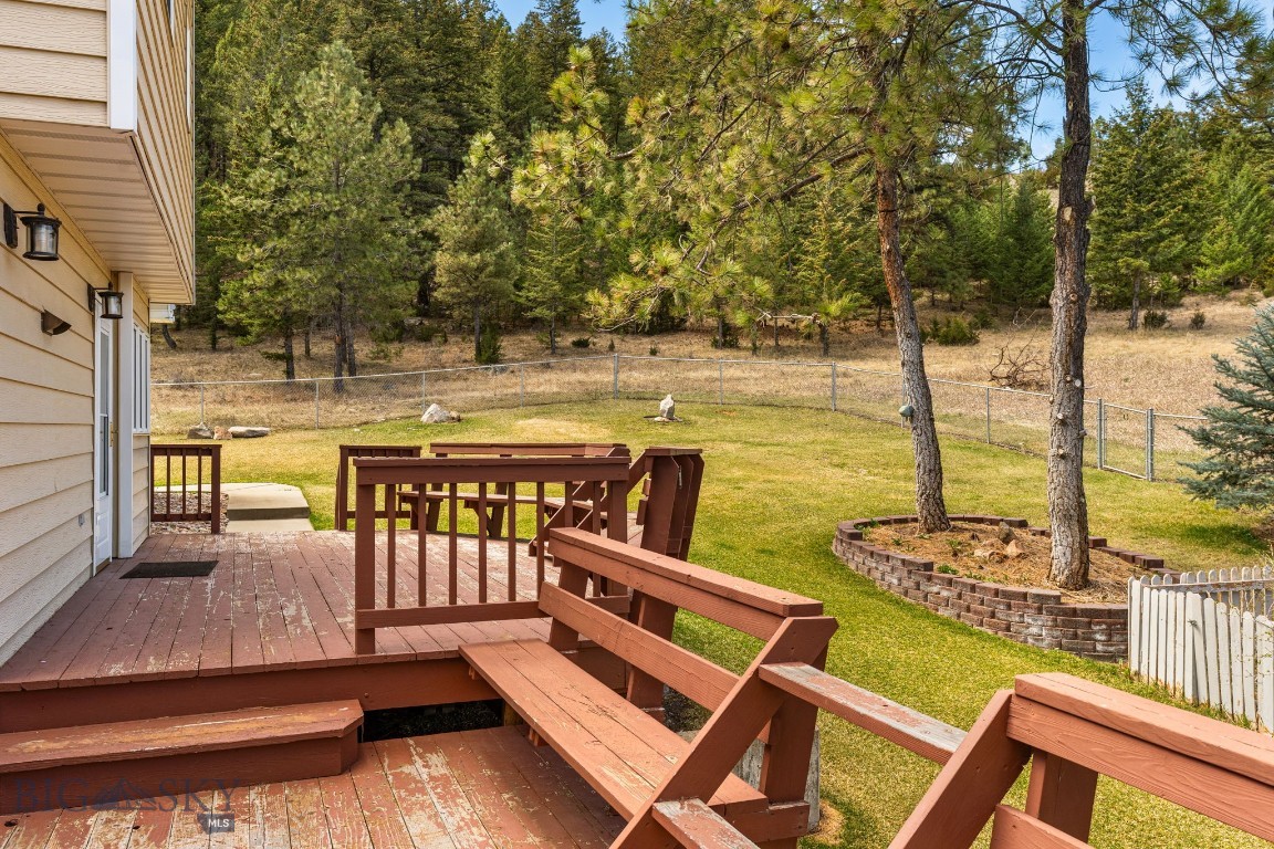 1059 State Highway 282