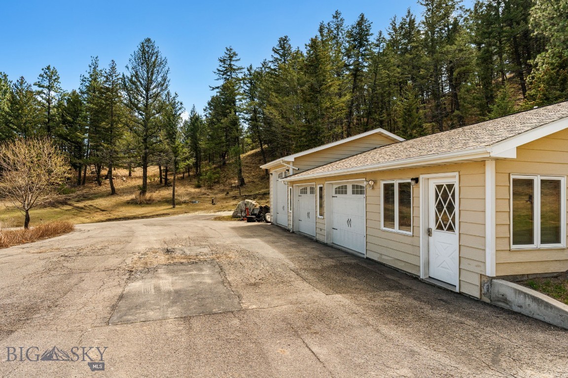 1059 State Highway 282