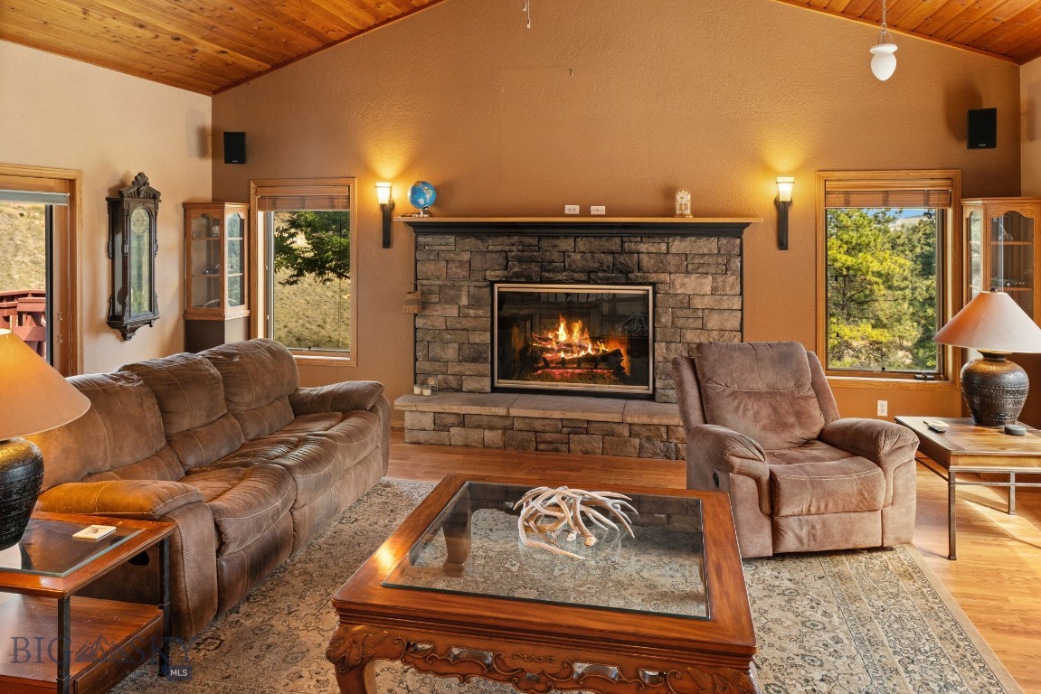 1059 State Highway 282