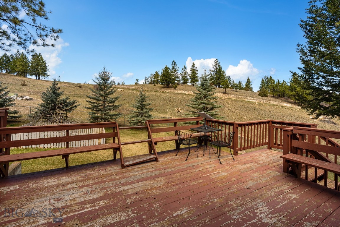 1059 State Highway 282