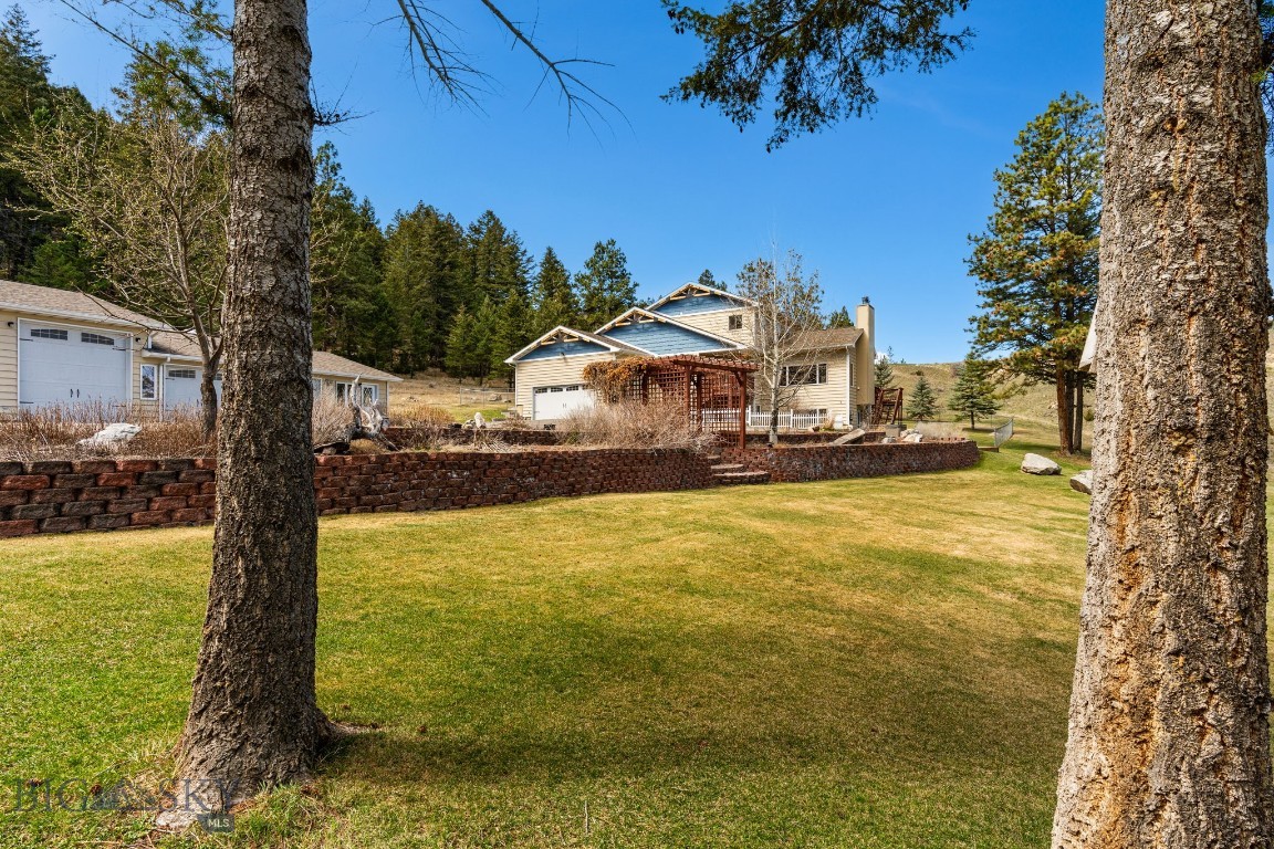 1059 State Highway 282