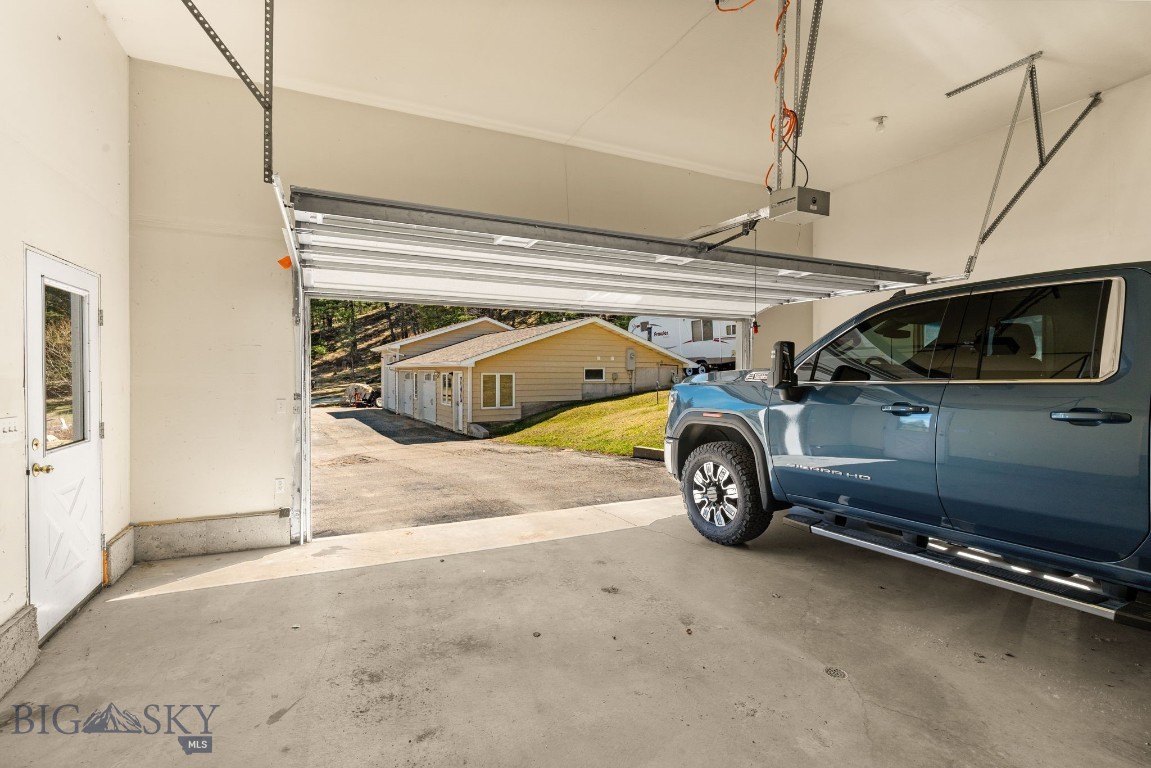 1059 State Highway 282