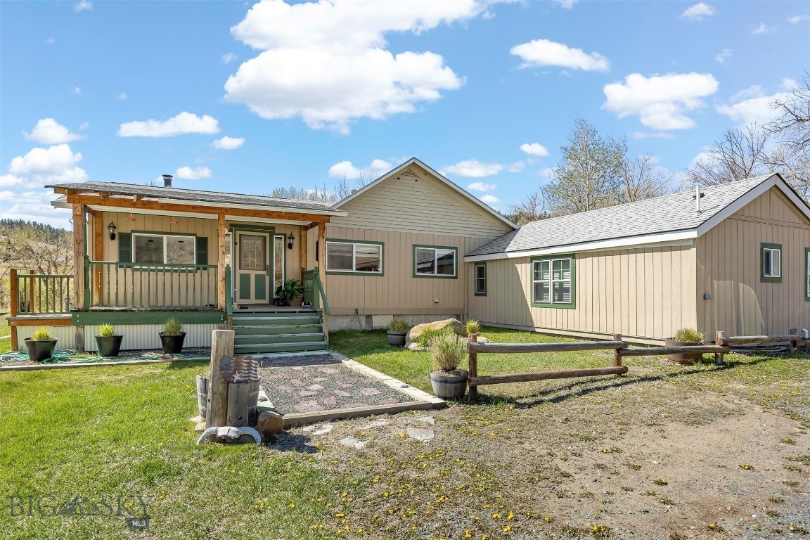 967 Highway 2 W