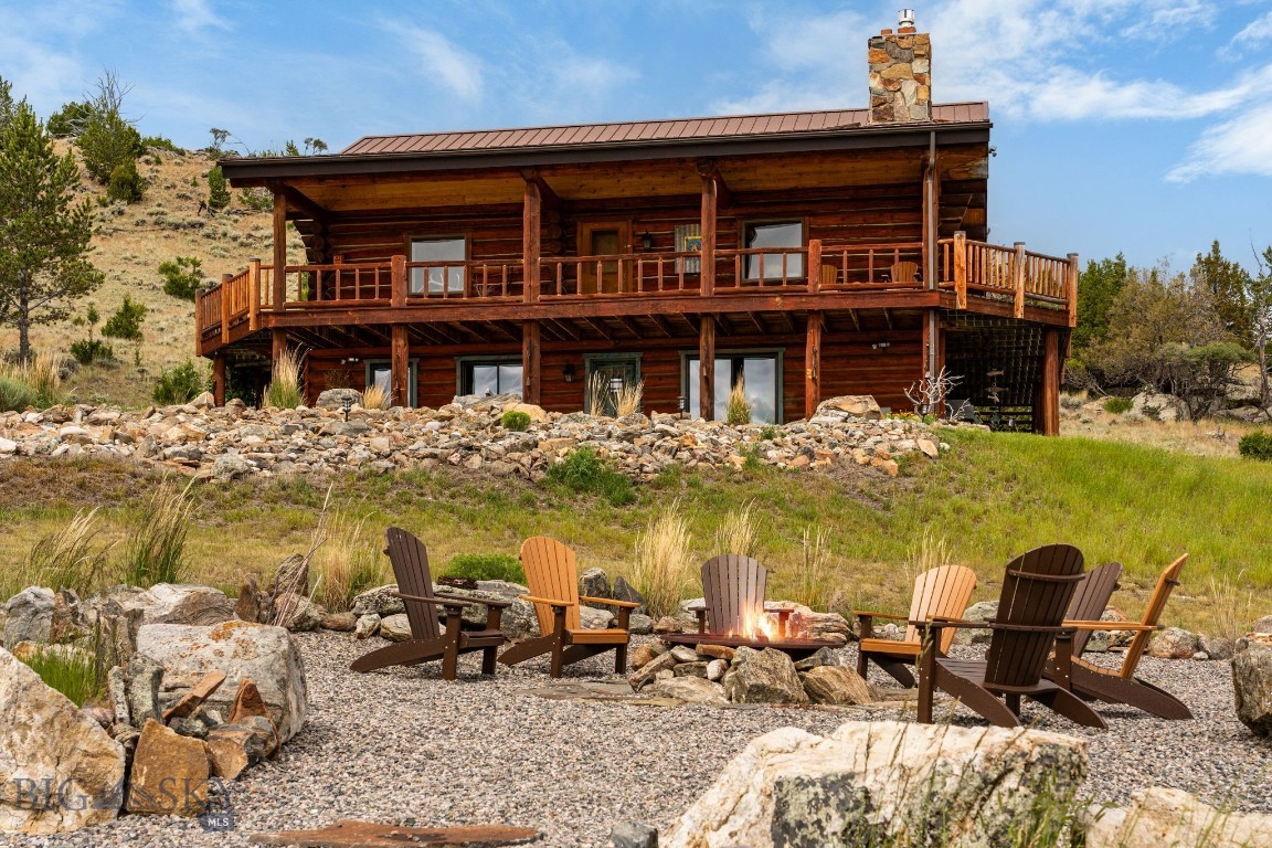 42 E L & M Ranch