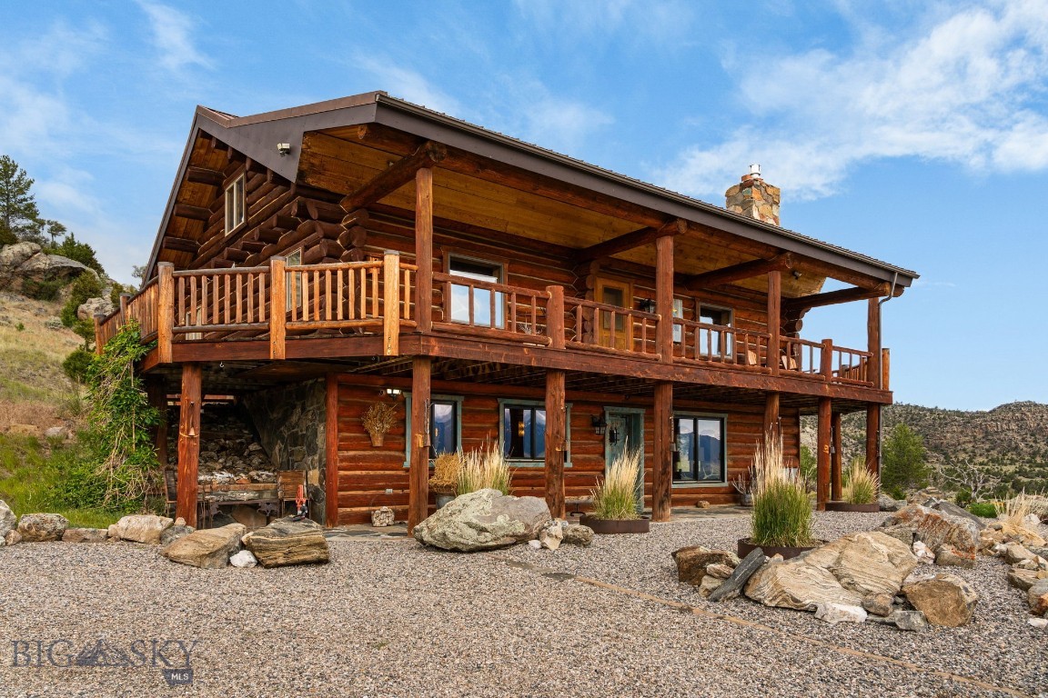 42 E L & M Ranch