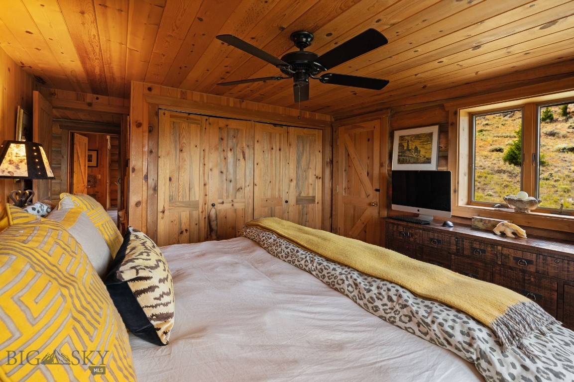 42 E L & M Ranch