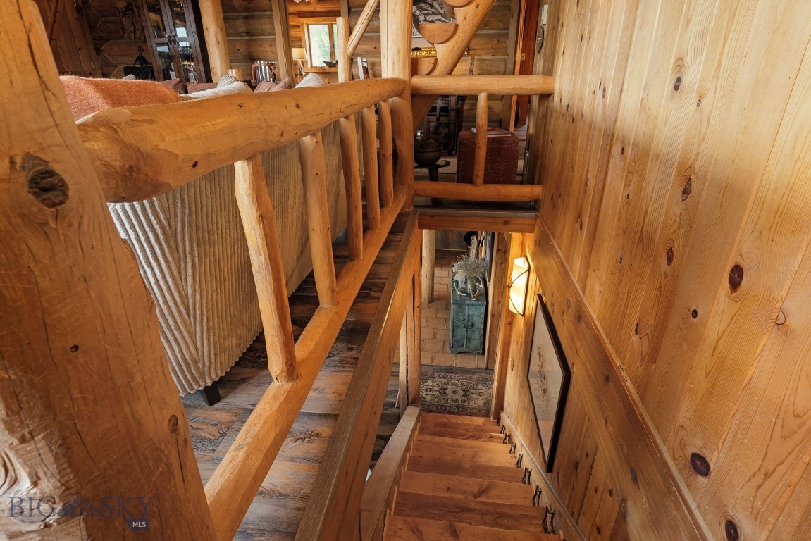 42 E L & M Ranch