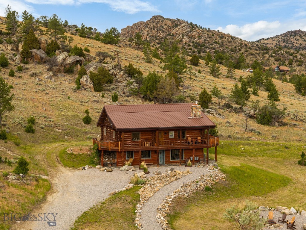 42 E L & M Ranch