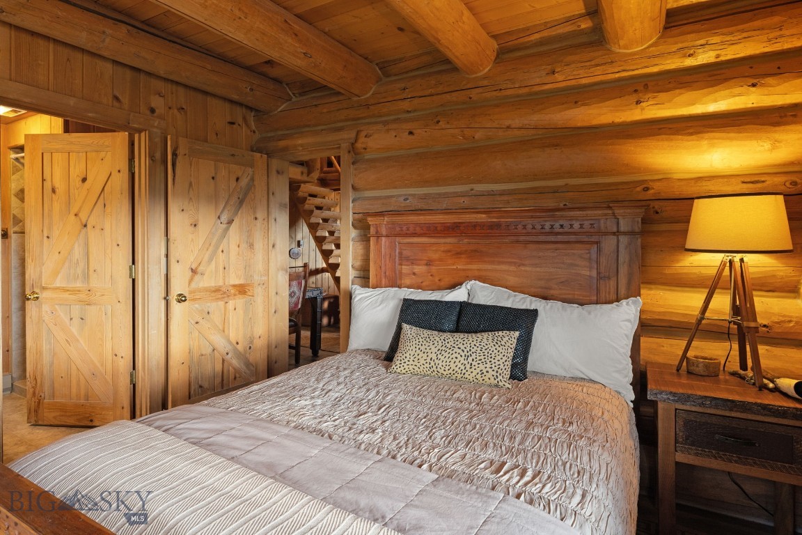 42 E L & M Ranch