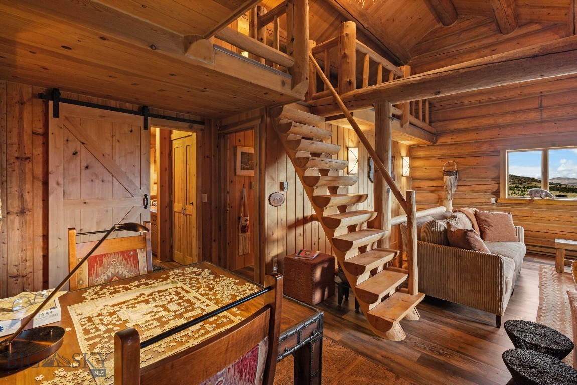 42 E L & M Ranch