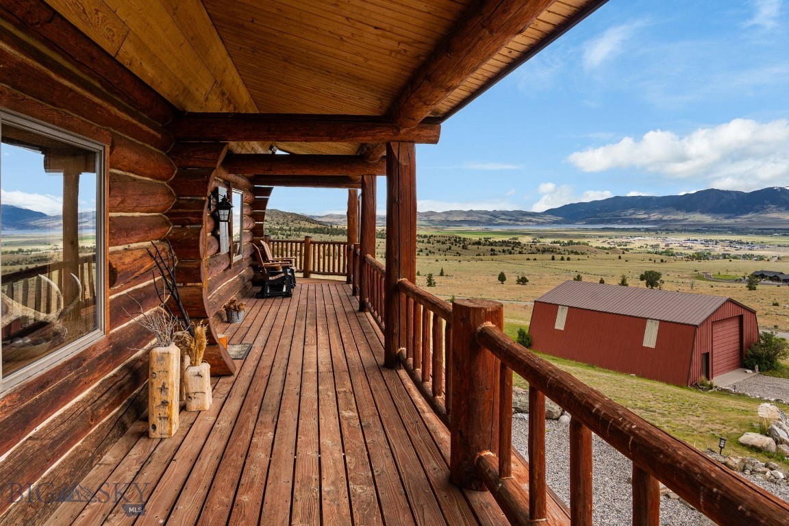 42 E L & M Ranch