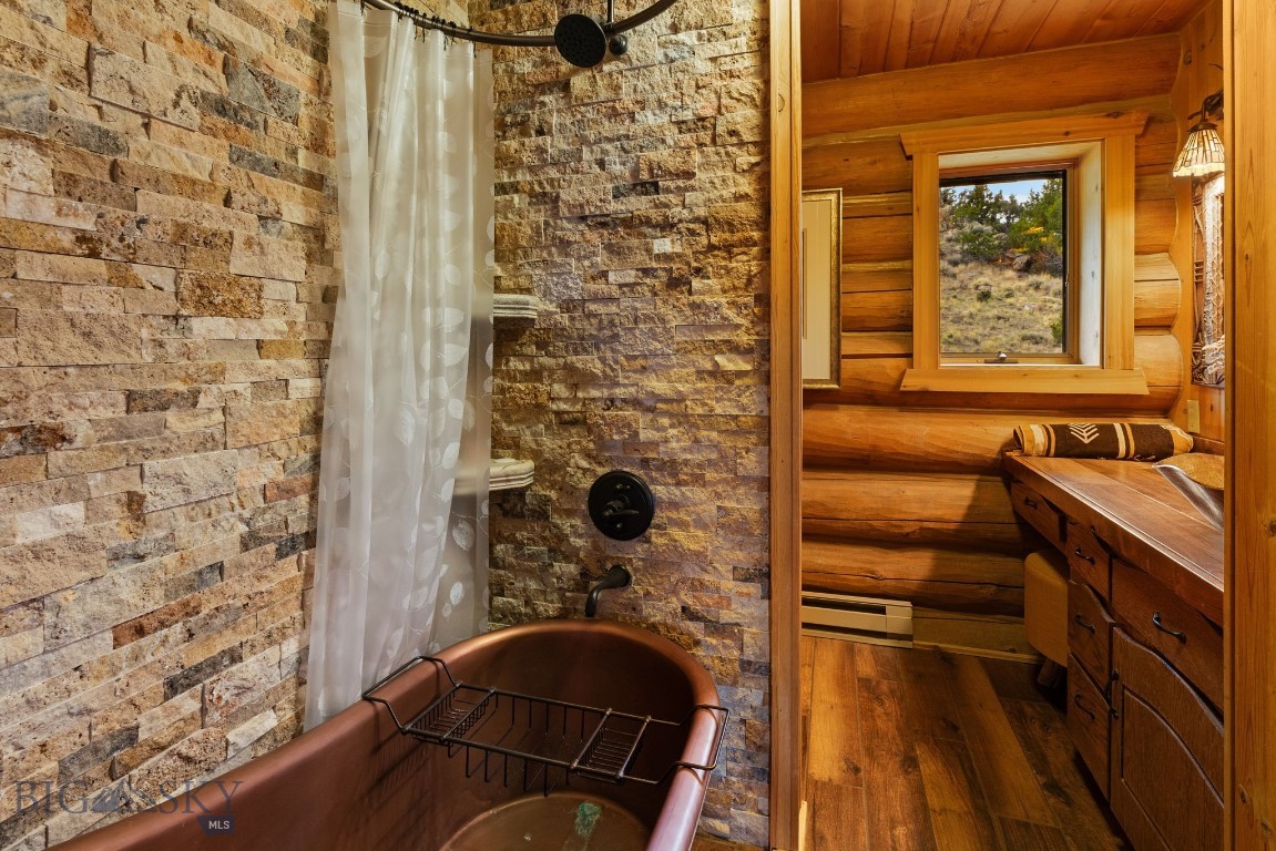 42 E L & M Ranch