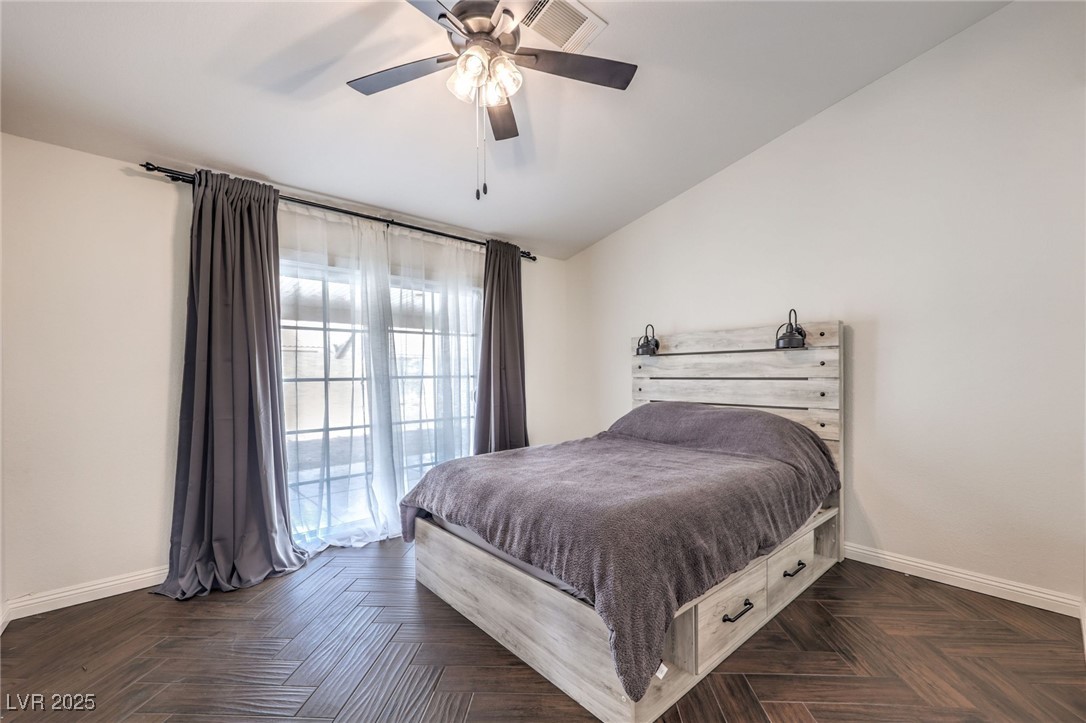 320 Mindoro Avenue