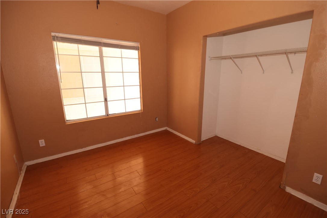 1900 North Torrey Pines Drive 225