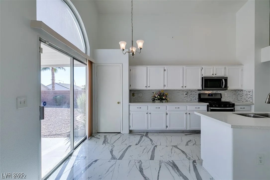 3706 Lake Victoria Drive