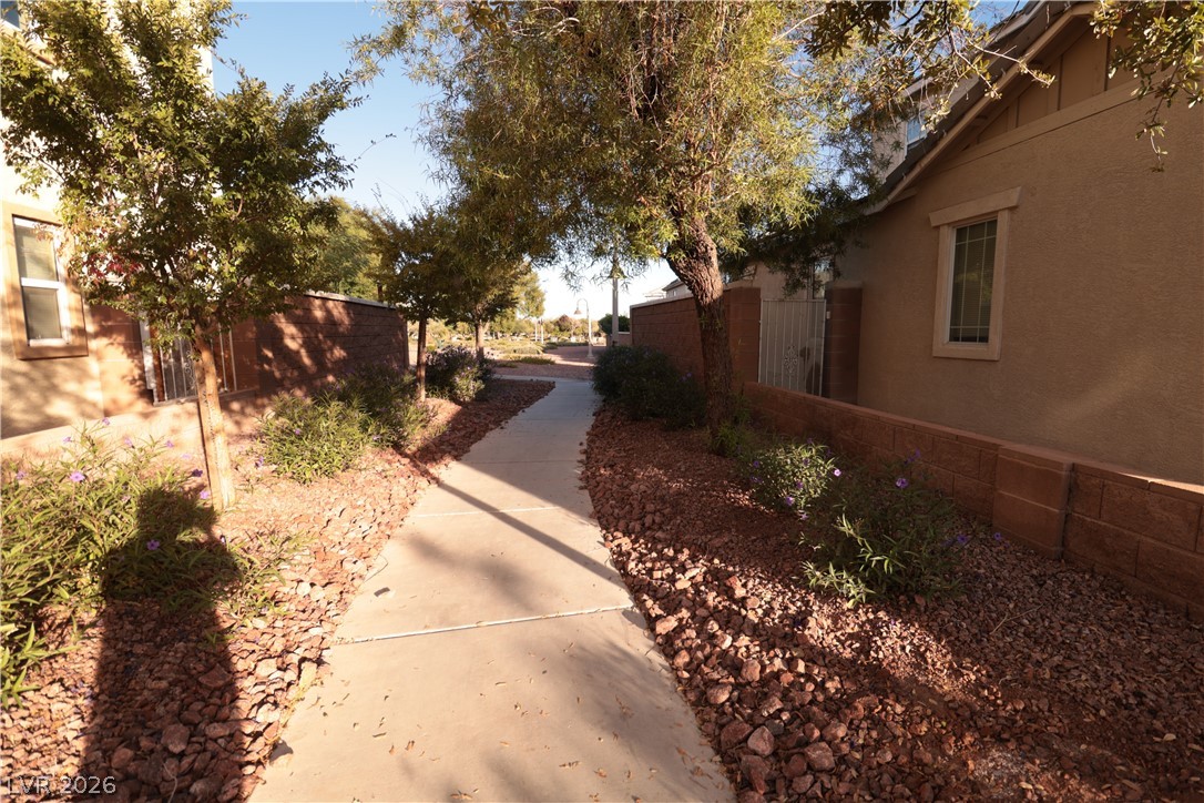 5940 Feral Garden Street
