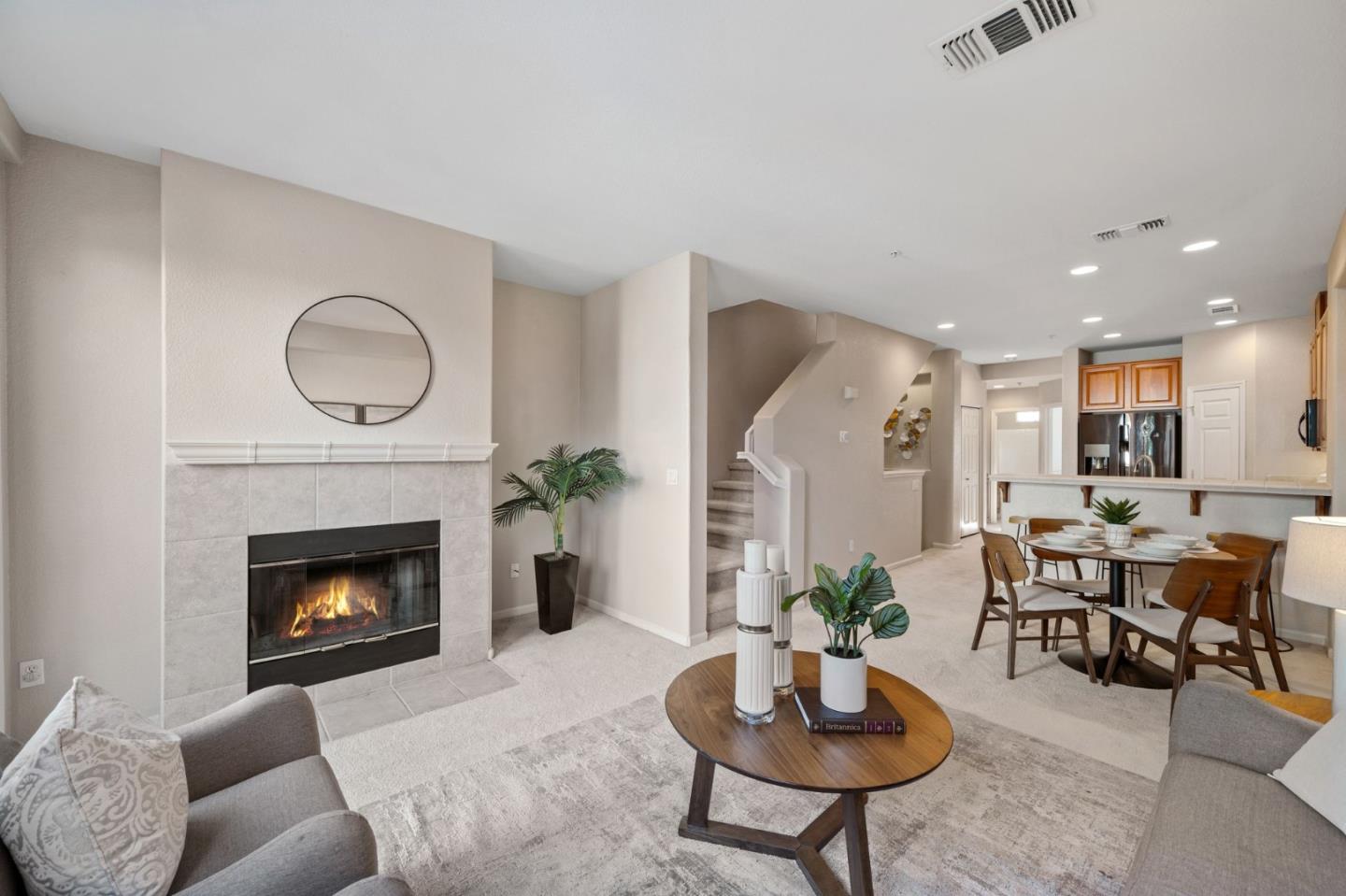 728 City Walk PL 6