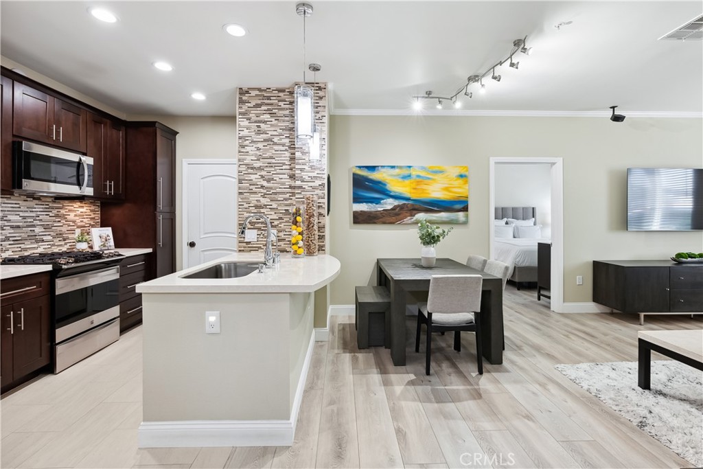 1116 Scholarship