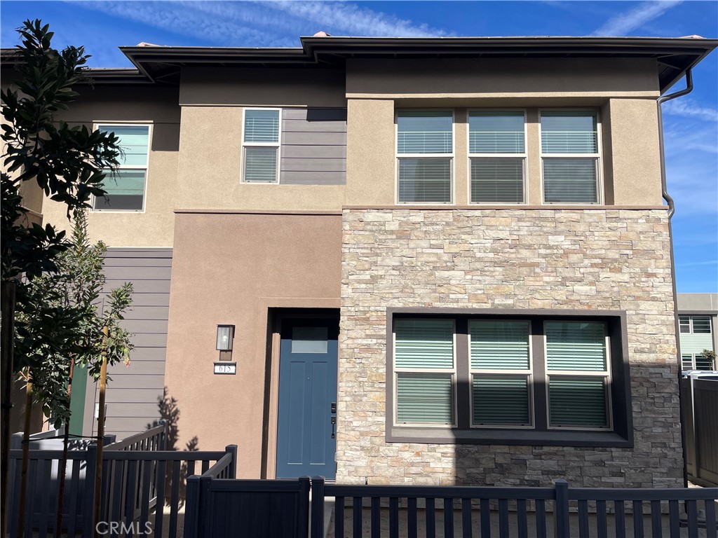 615 HAZEL Drive