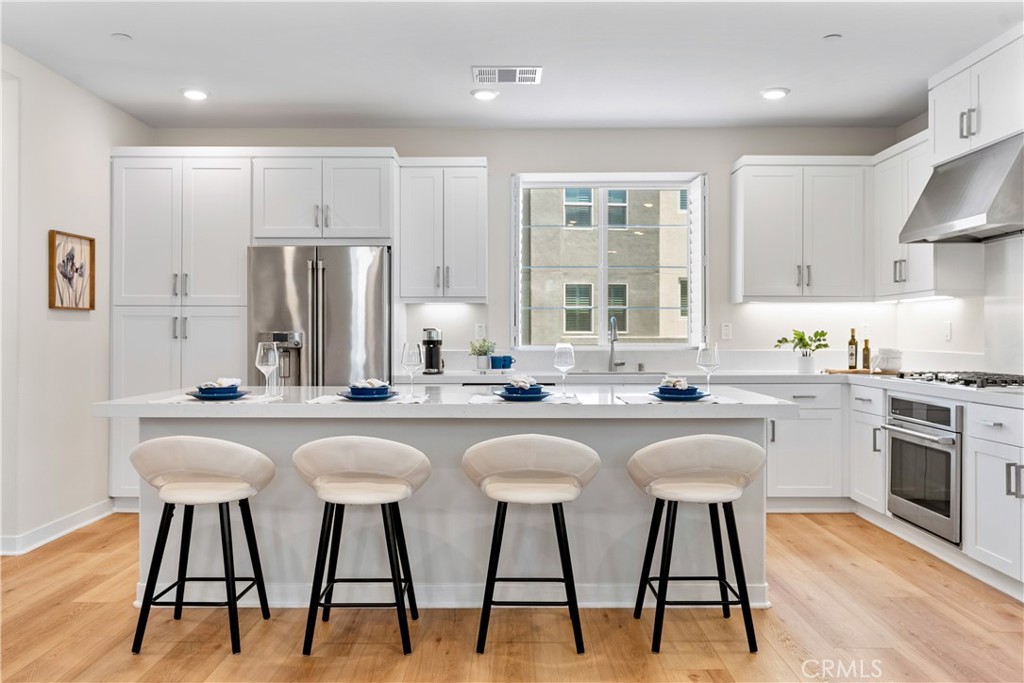 25 Splendor Way