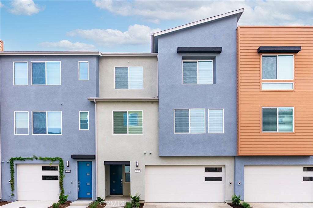 3140 Cove Ct