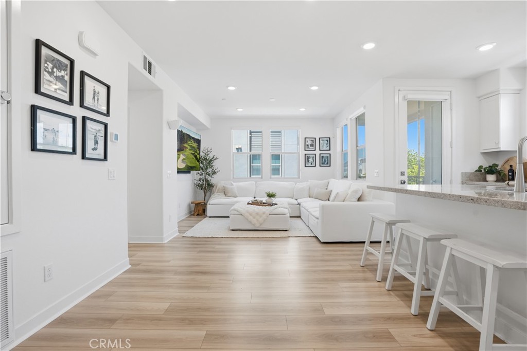 1401 Lasso Way 201
