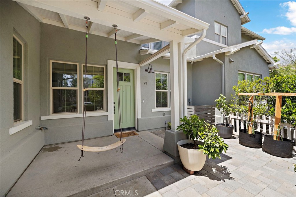 93 Promesa Avenue