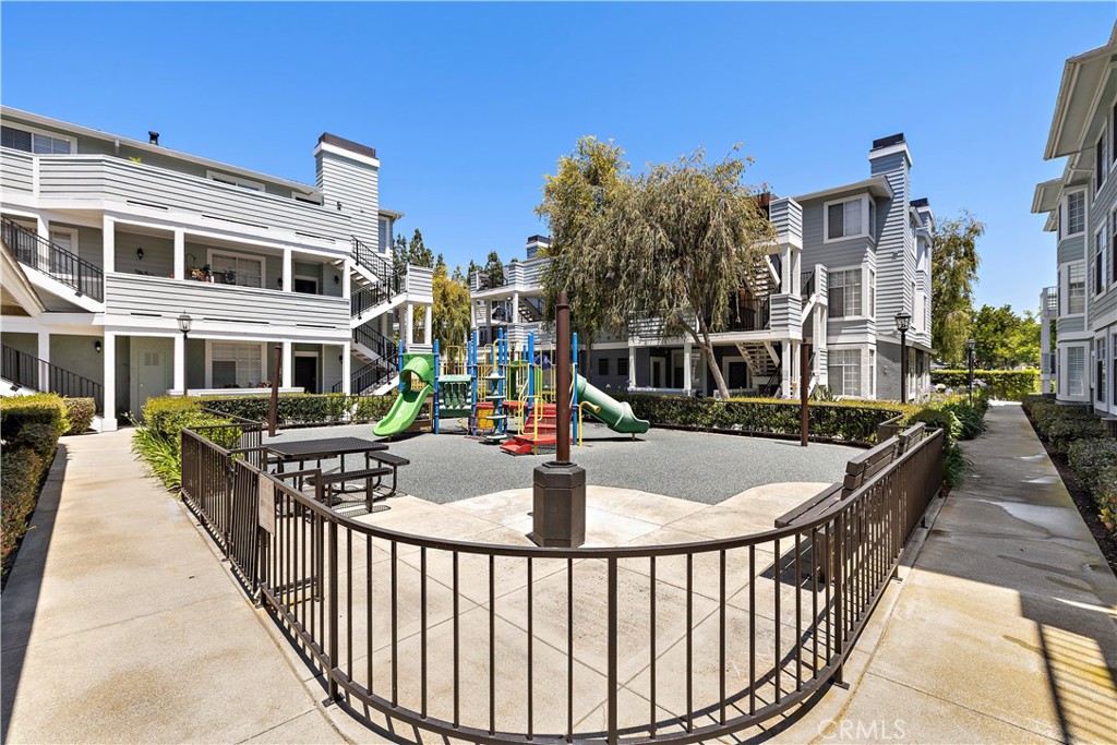 23412 Pacific Park 17k