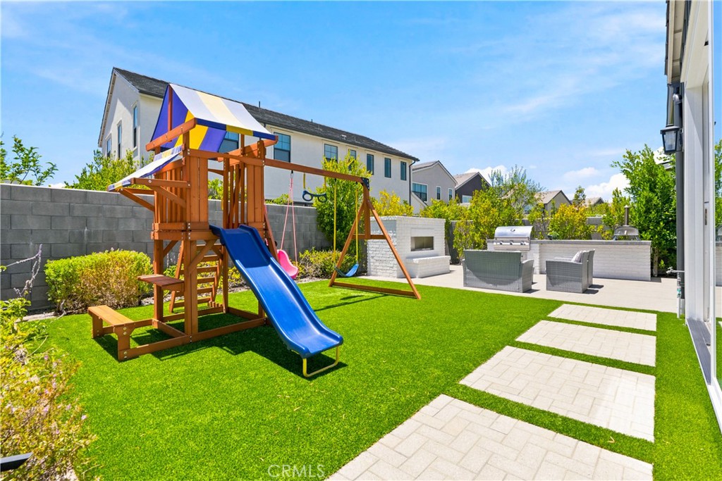 155 Medano Street